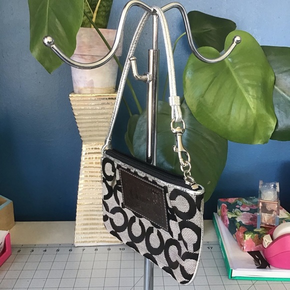 Coach Logo Poppy Canvas Wristlet Wallet Silver & Brown Monogram Pouch - Picture 4 of 9